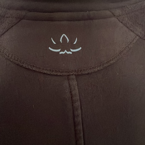 Beyond Yoga Chocolate Brown Swestshirt with Scarf button up jacket XS EUC - Picture 9 of 14